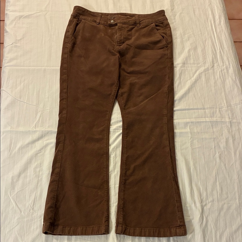 American Eagle Outfitters Brown Corduroy Flare Jeans Women’s 12 Short